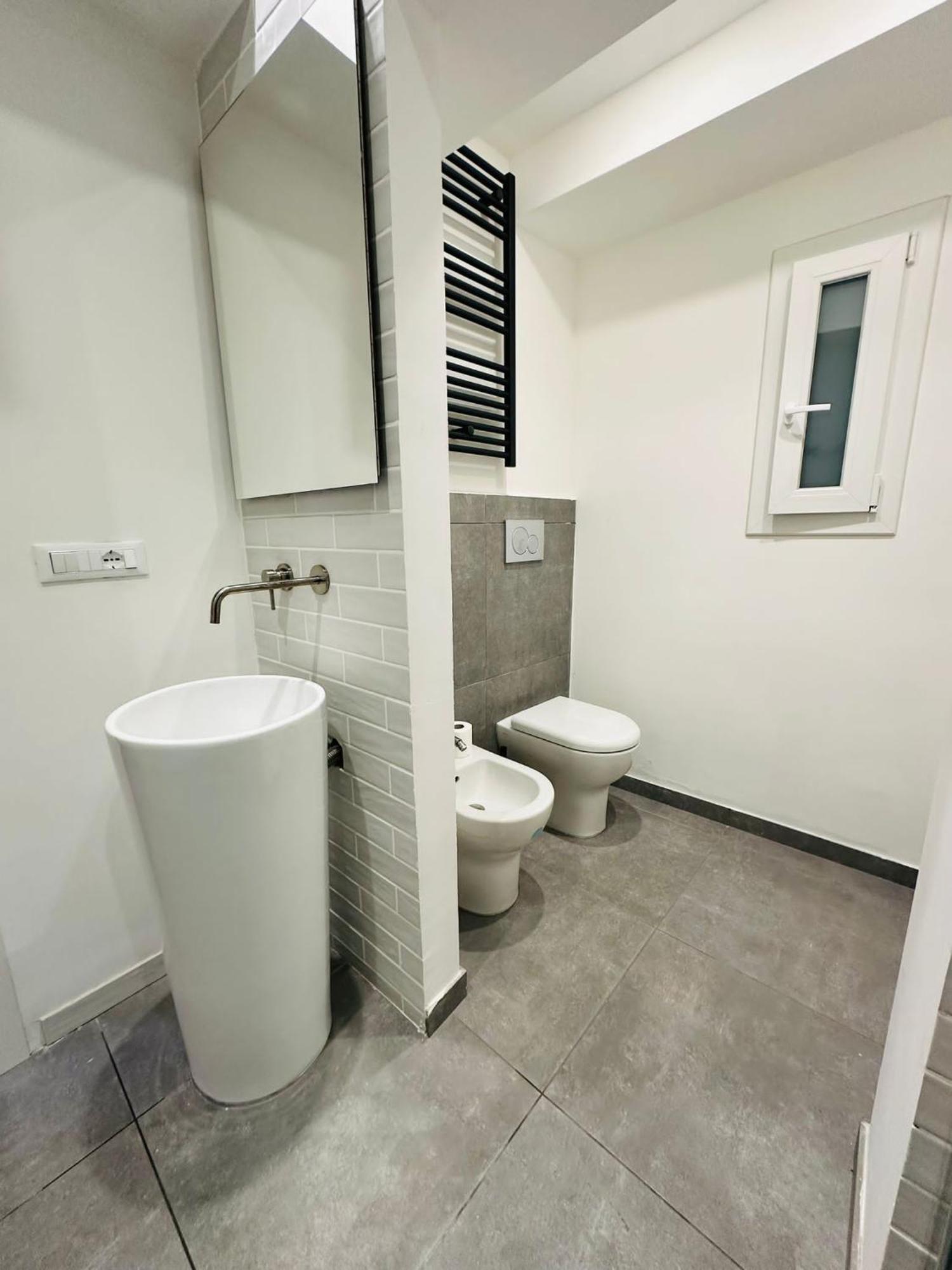 Whouse Suite Apartament Indipendenza 博洛尼亚 外观 照片